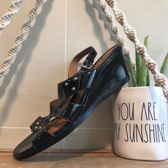 Sofft Lia Patent Leather Wedge Slingback Sandal - Picture 3 of 10